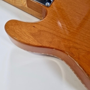 Fender Telecaster Select 2012 Carved Maple Top