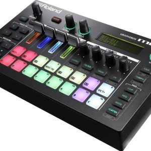 Roland MC-101 4-track Groovebox