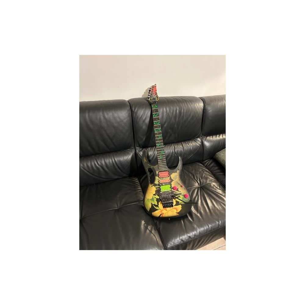 Ibanez Exceptionnelle guitare de 1989 (cote 6000€)